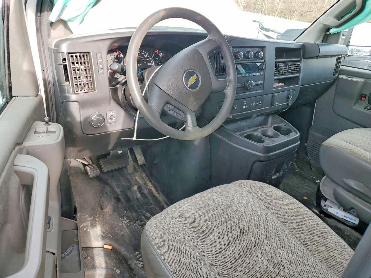 2022 Chevrolet Express G3500 LS