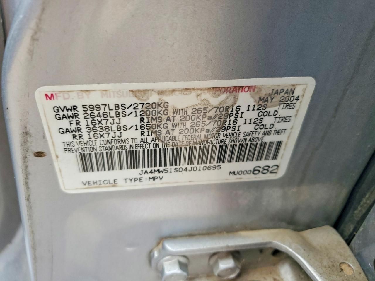 2004 Mitsubishi Montero Limited