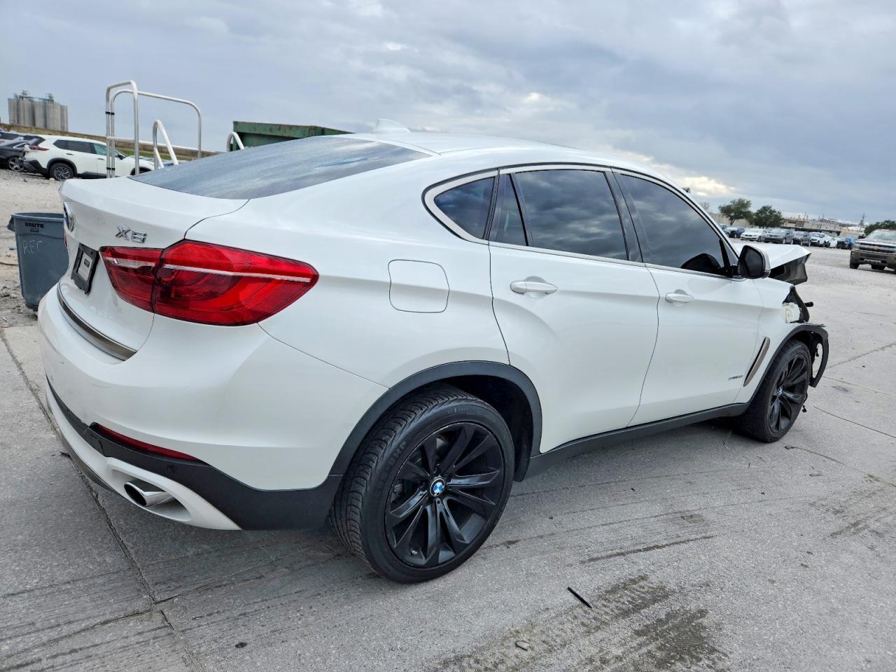 2017 BMW X6 Sdrive35i