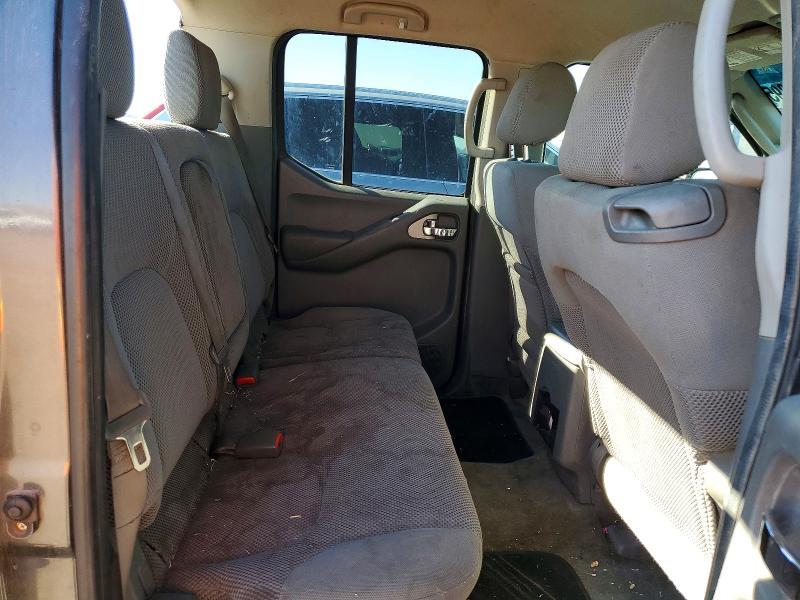 2005 Niss Frontier se Desert Runner