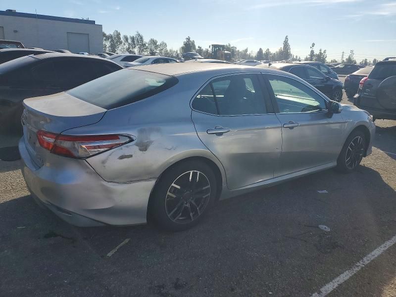 2018 Toyota Camry le