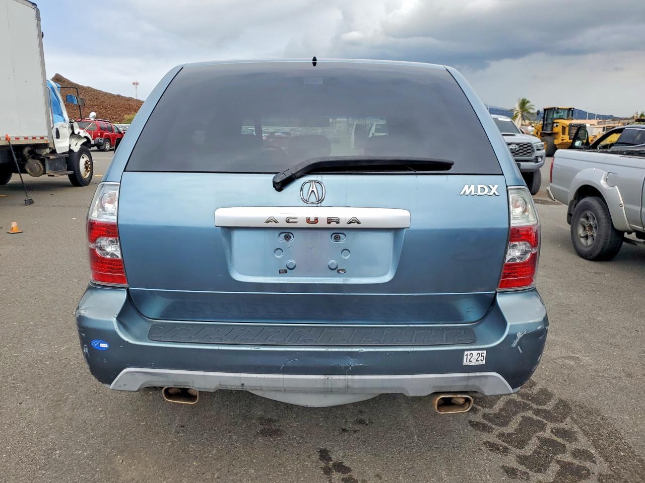 2005 Acura MDX