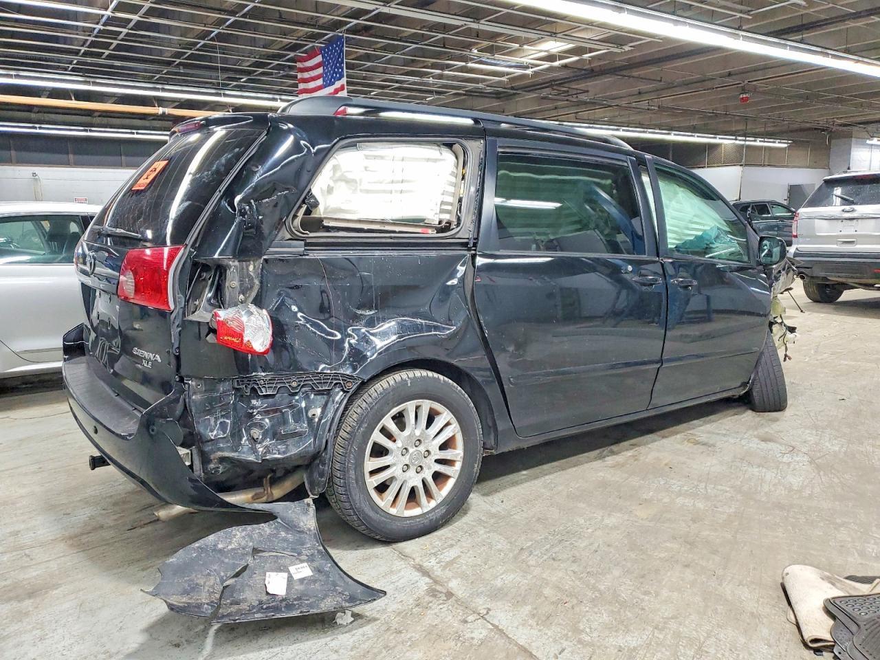 2010 Toyota Sienna xle