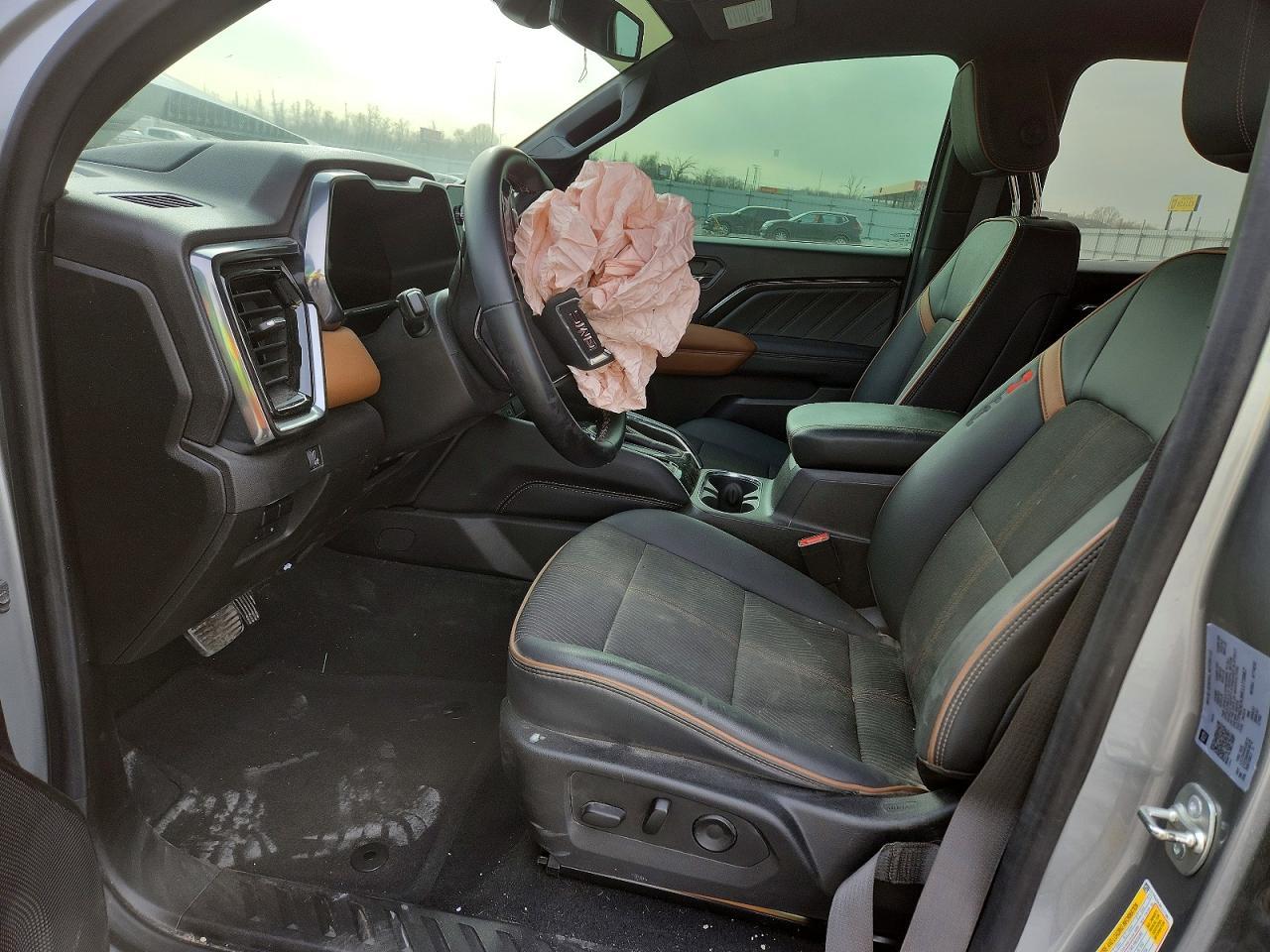 2024 GMC Canyon AT4