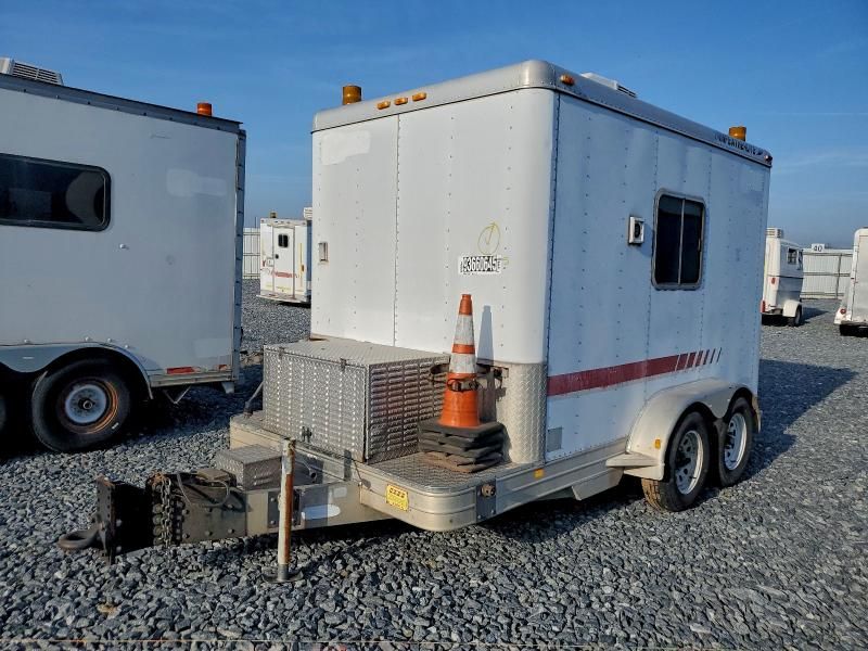 2000 Featherlite Mfg Inc 2000 Featherlite Fiber Optic Splicing Trailer