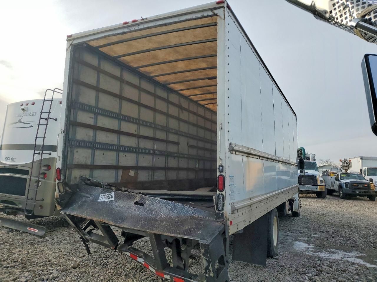 2012 Freightliner Business Class M2 BOX Truck