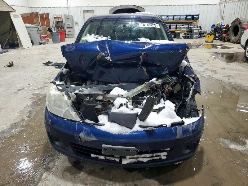 2009 Nissan Versa s