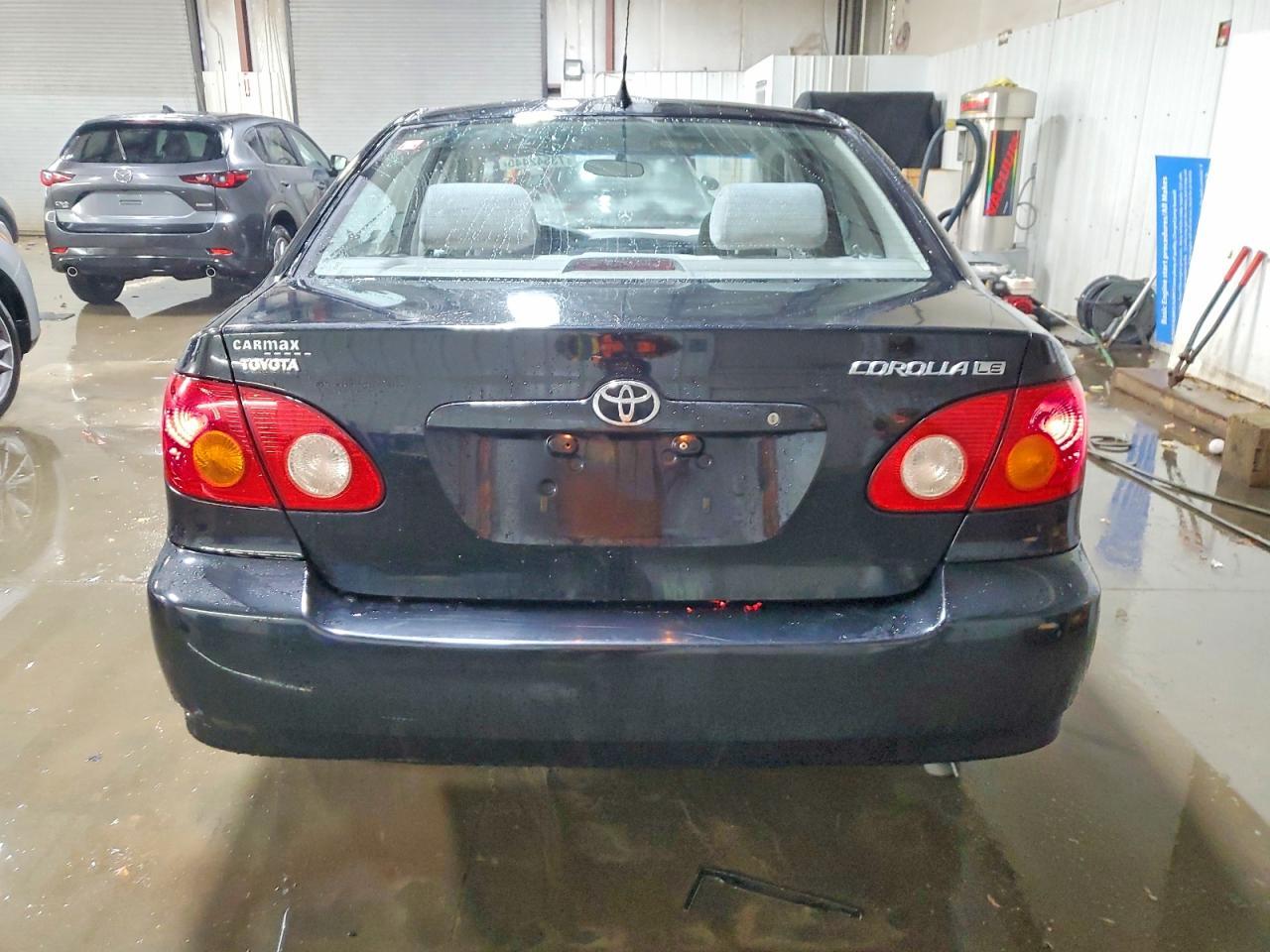 2004 Toyota Corolla le