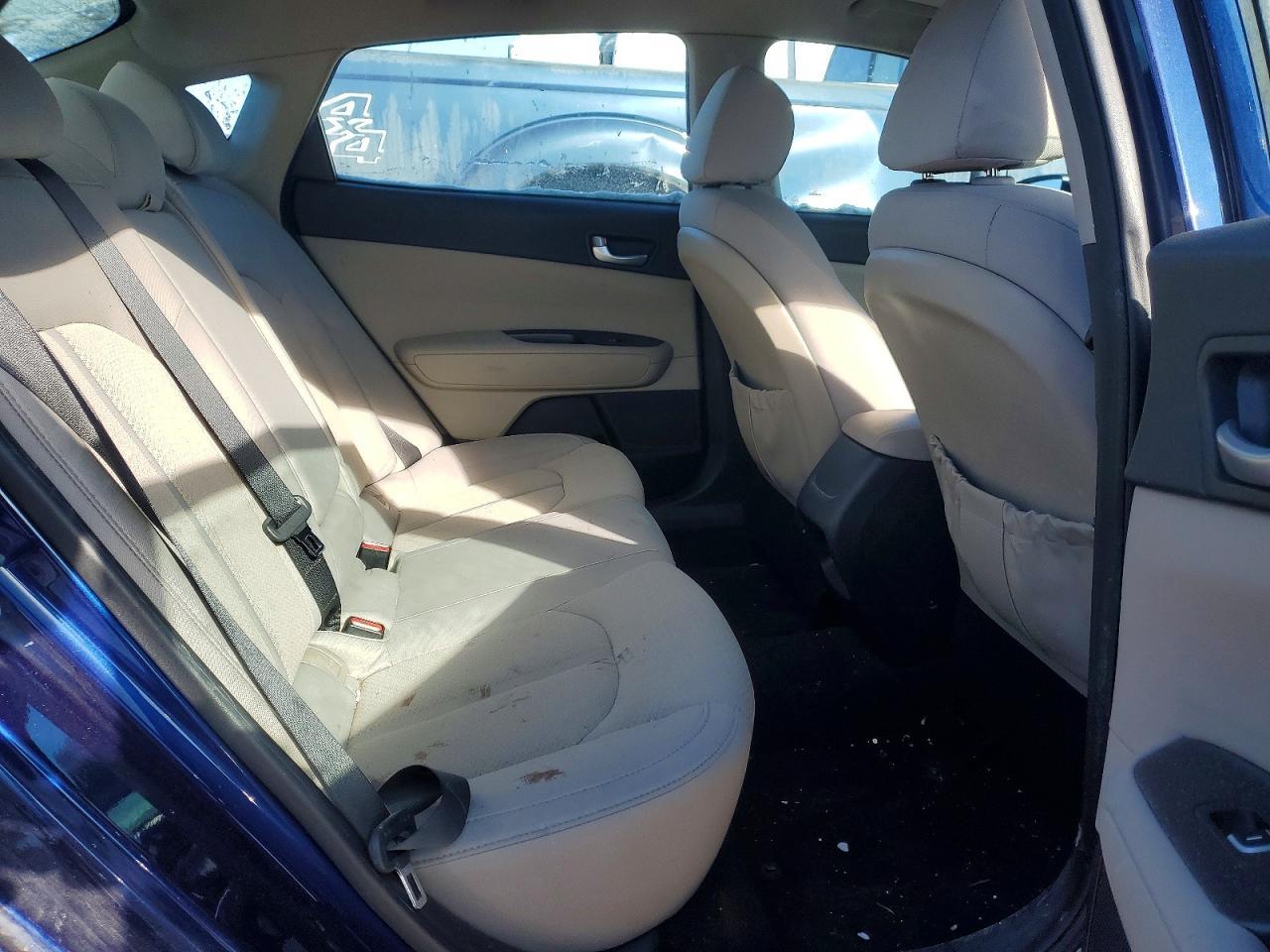 2017 KIA Optima lx