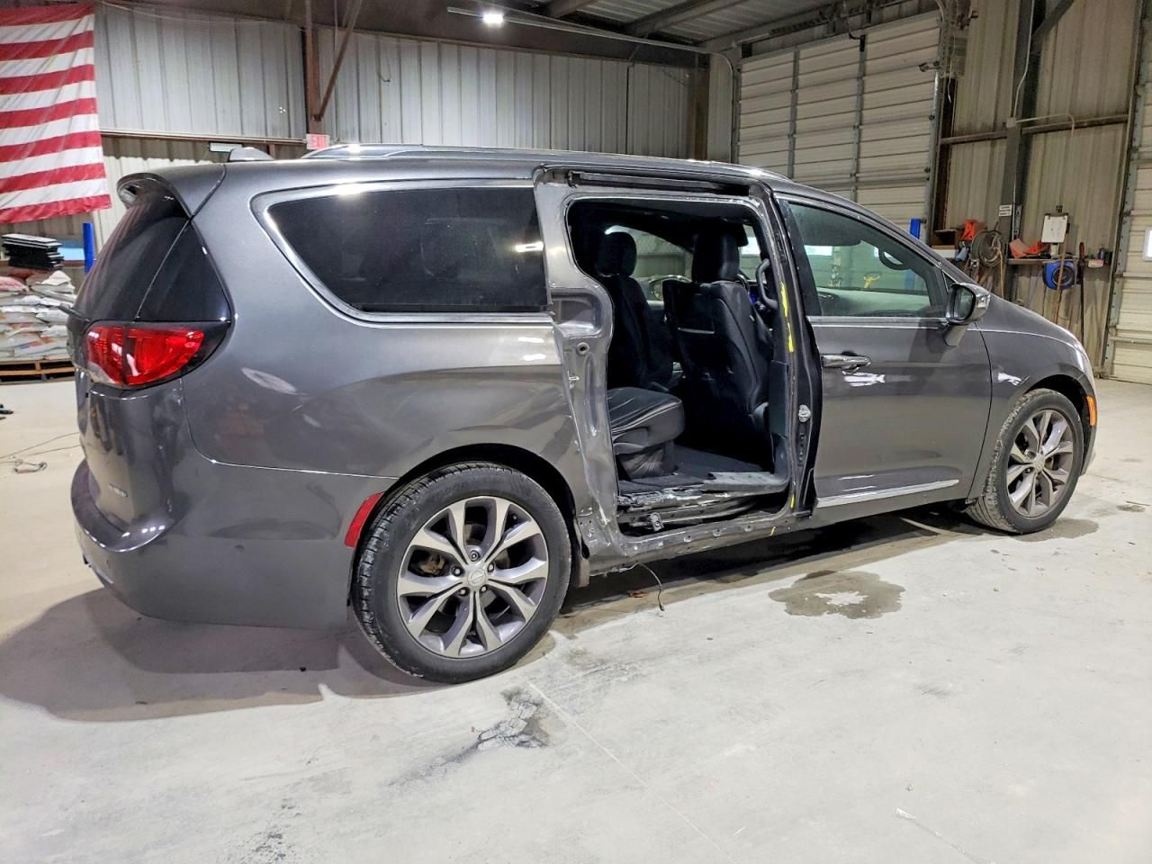 2019 Chrysler Pacifica Limited