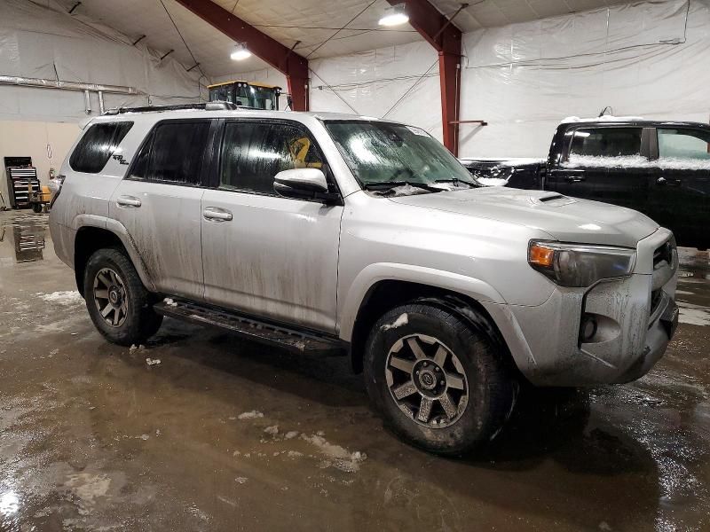 2022 Toyota 4runner SR5 Premium