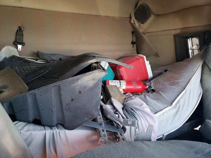 2023 Volvo VNL Semi Truck