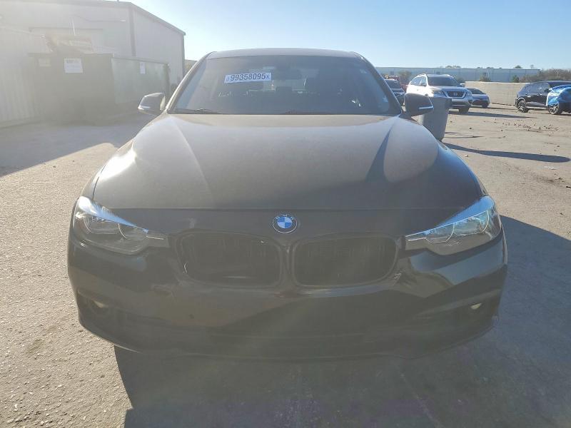 2017 BMW 320 i