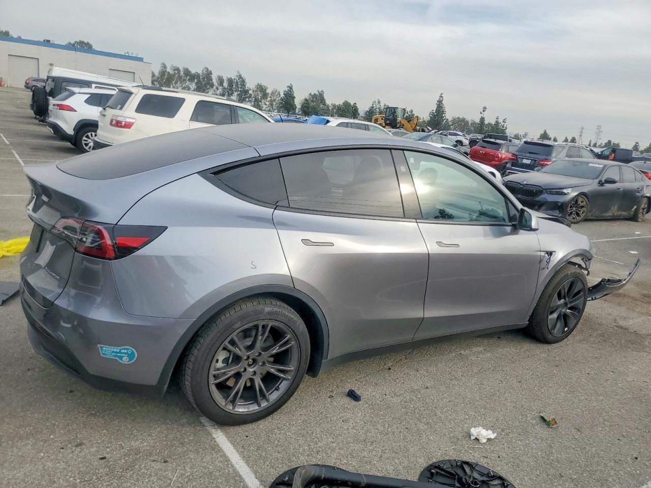 2025 Tesla Model y