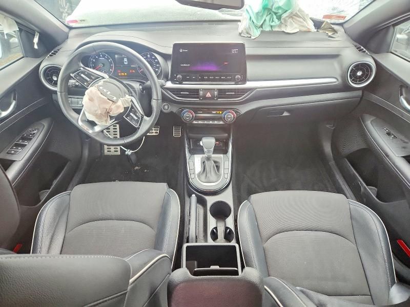 2022 KIA Forte gt Line