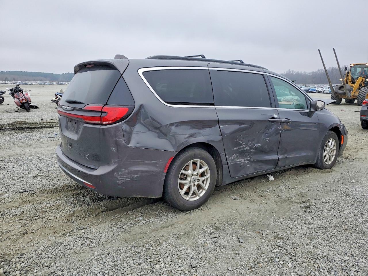 2022 Chrysler Pacifica Touring l