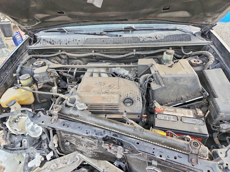 2003 Toyota Highlander Base