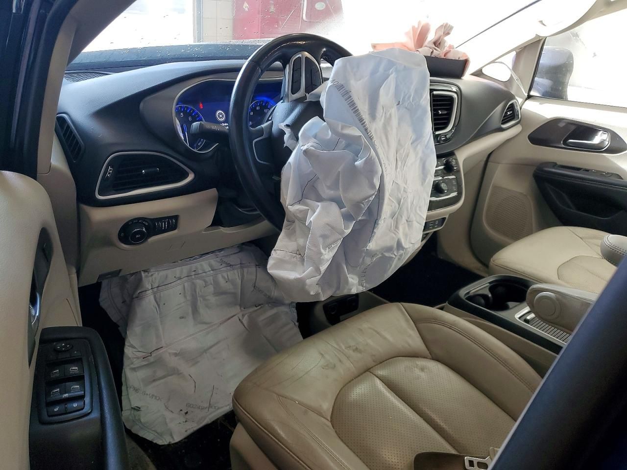 2020 Chrysler Pacifica Touring l Plus