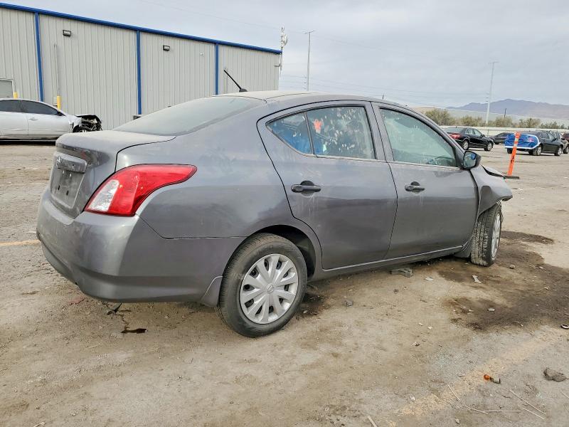 2016 Nissan Versa s