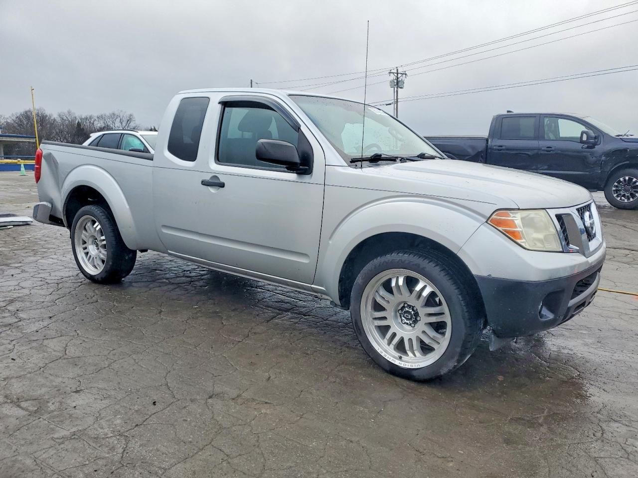 2014 Nissan Frontier s