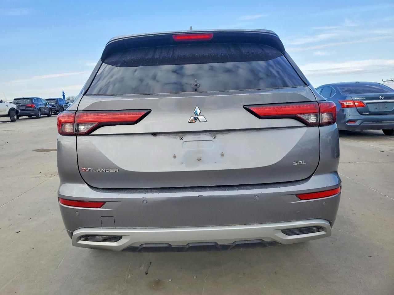 2022 Mitsubishi Outlander sel