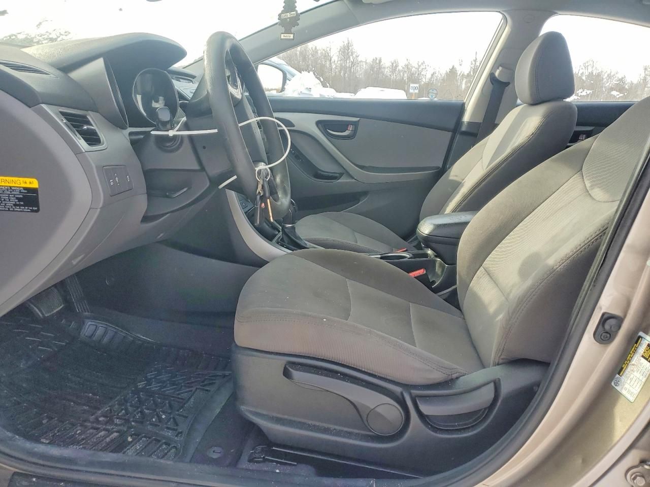 2014 Hyundai Elantra se