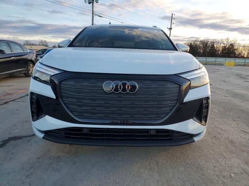 2025 Audi Q4 E-tron Premium Plus