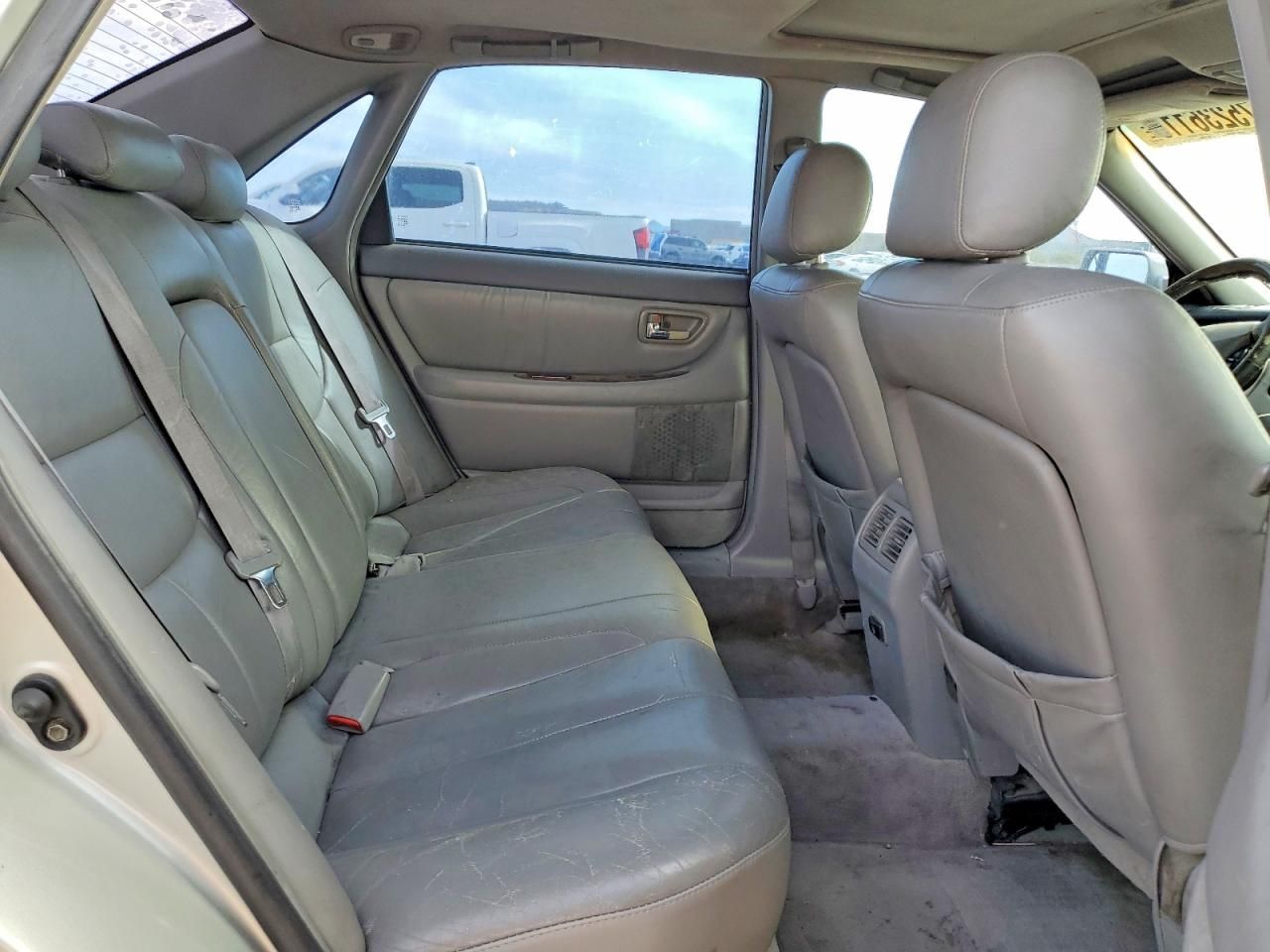 2000 Toyota Avalon xl