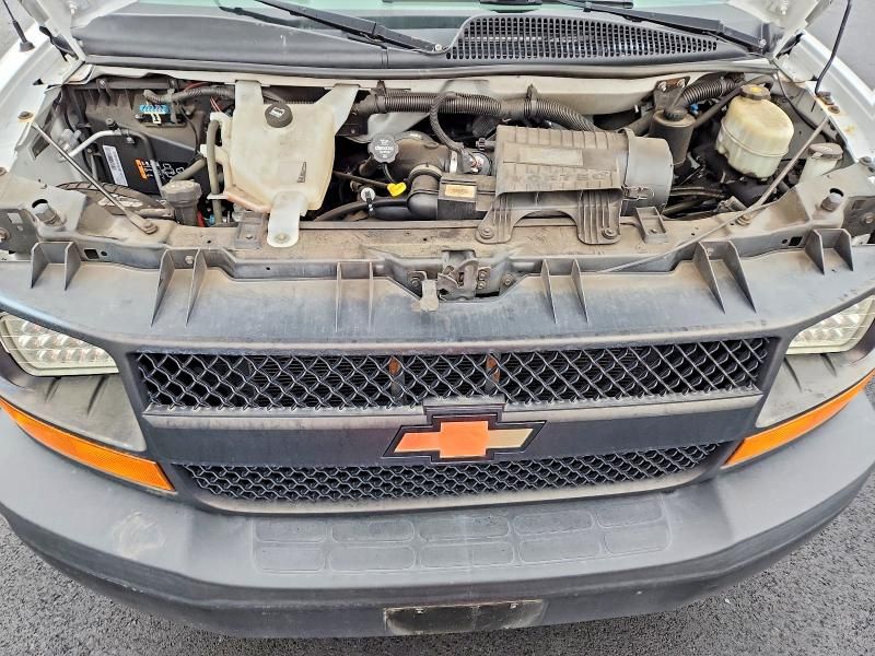2014 Chevrolet Express G2500