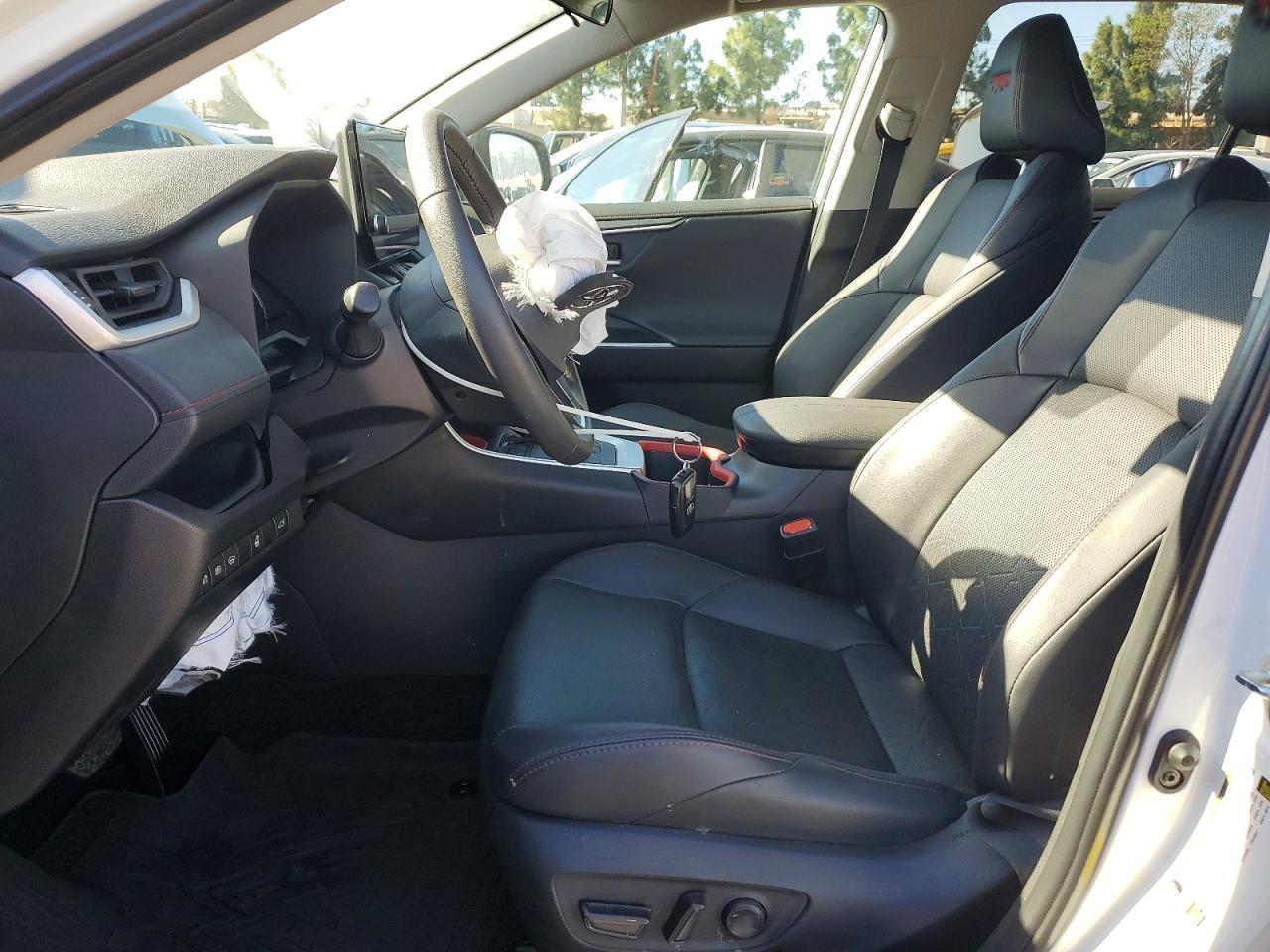 2024 Toyota Rav4 trd off Road