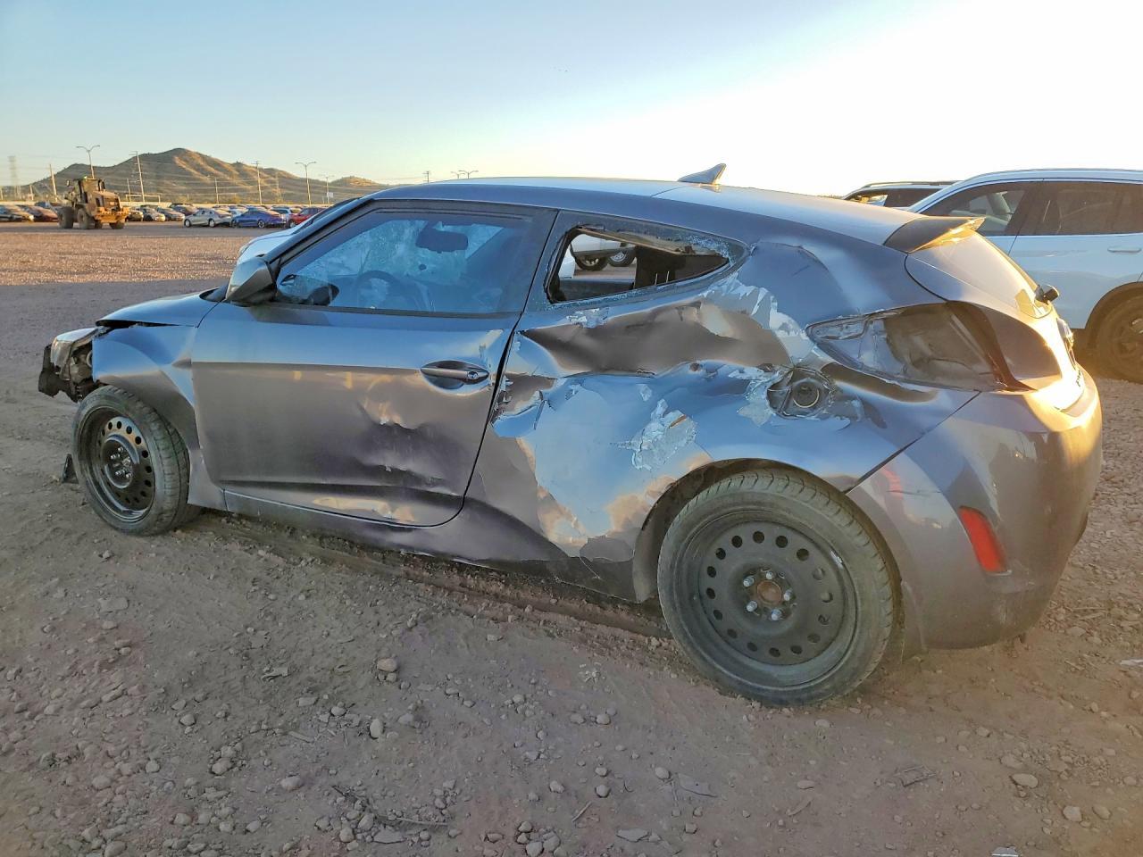 2013 Hyundai Veloster Base