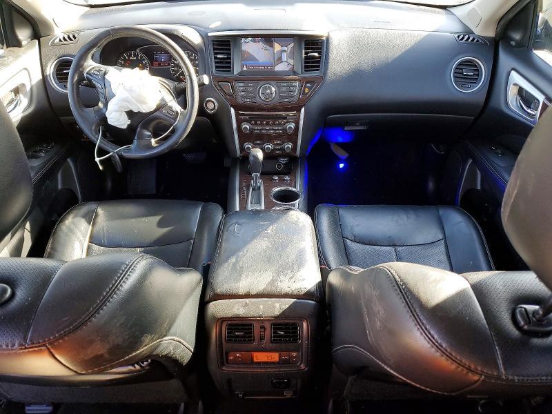 2016 Niss Pathfinder Platinum