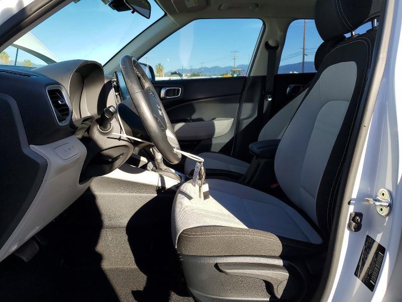 2022 Hyundai Venue sel