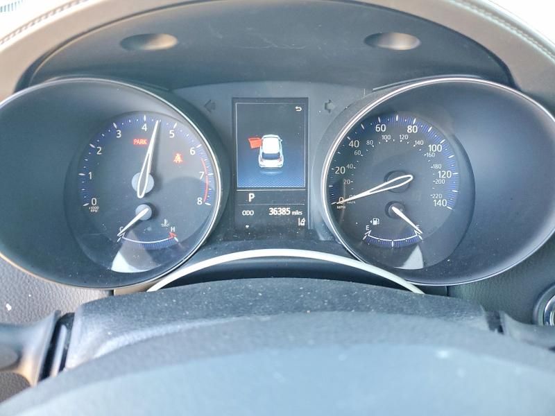 2021 Toyota C-hr xle