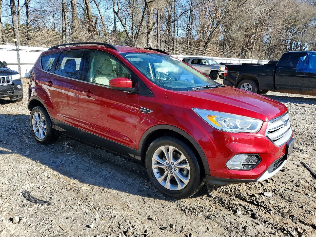 2018 Ford Escape sel