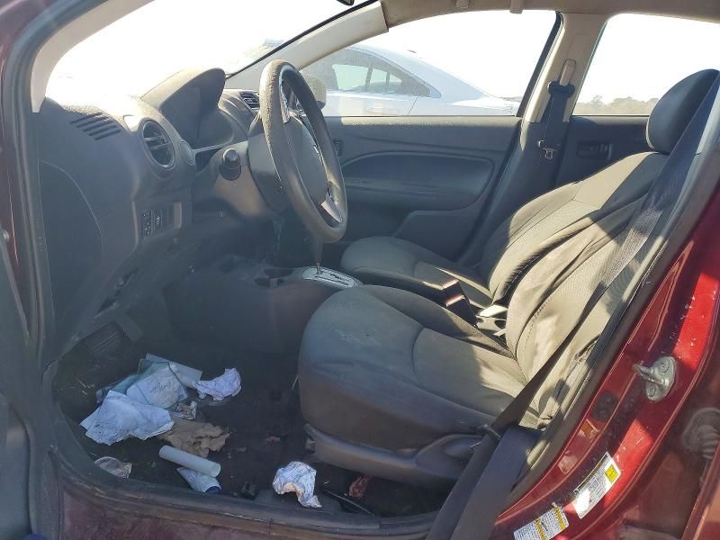 2019 Mitsubishi Mirage G4 es