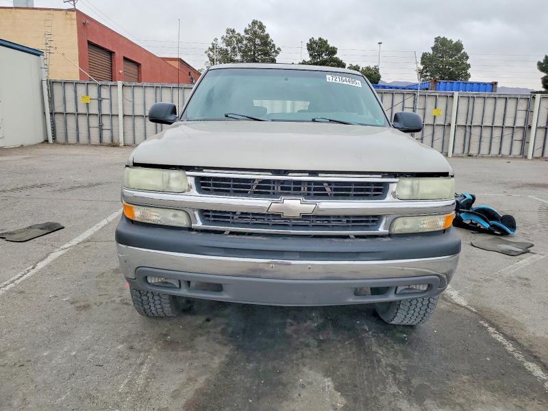 2002 Chevrolet Suburban C1500