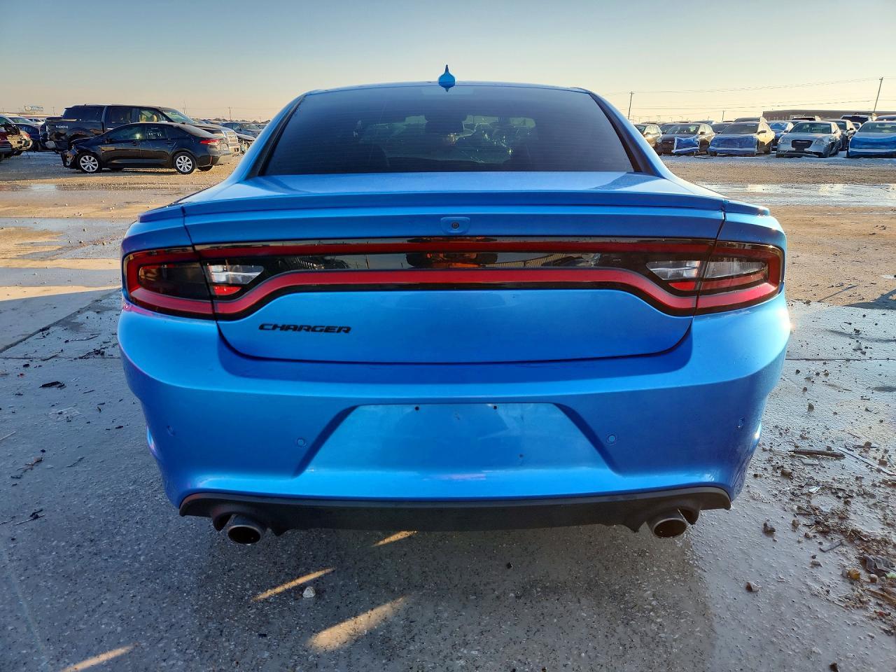 2018 Dodge Charger sxt Plus