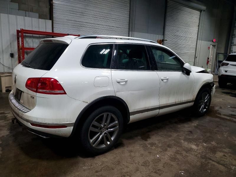 2015 Volkswagen Touareg V6 tdi
