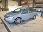 2004 Chrysler Town & Country Touring