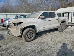 Salvage cars for sale from Copart Hurricane, WV: 2024 Toyota Tacoma Double cab