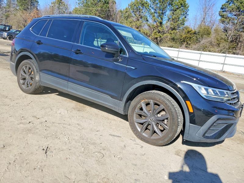 2022 Volkswagen Tiguan se