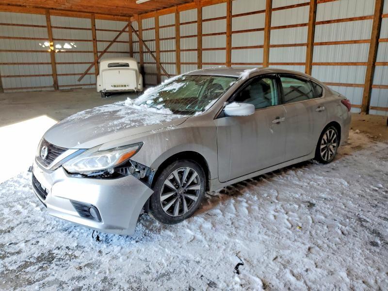 2017 Niss Altima 2.5