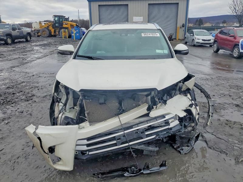 2019 Toyota Highlander se