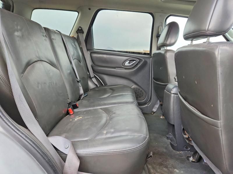 2006 Mazda Tribute s