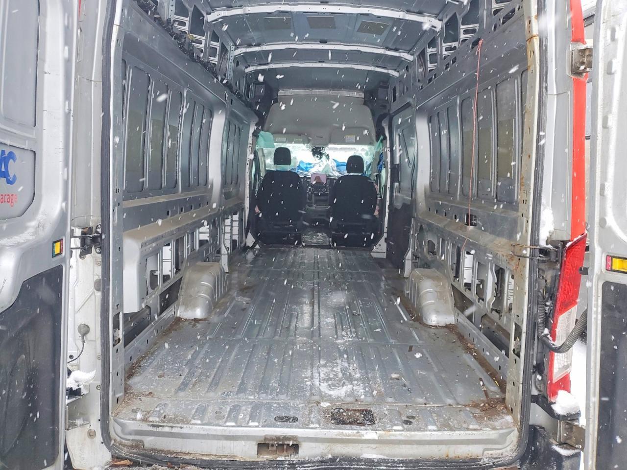 2021 Ford Transit T-250