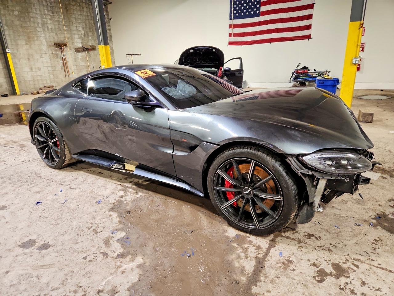 2019 Aston Martin Vantage