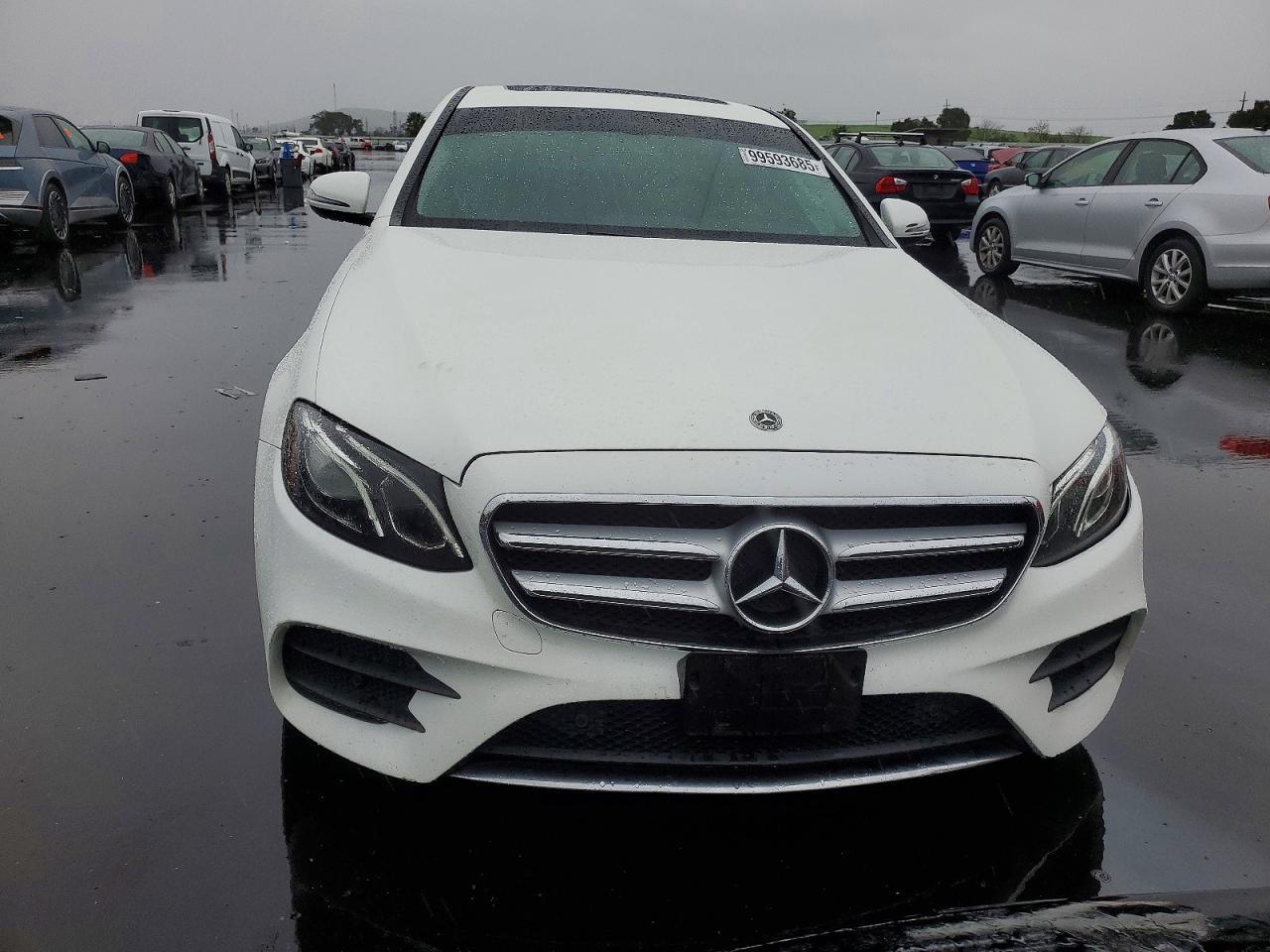 2018 Mercedes-Benz E 300