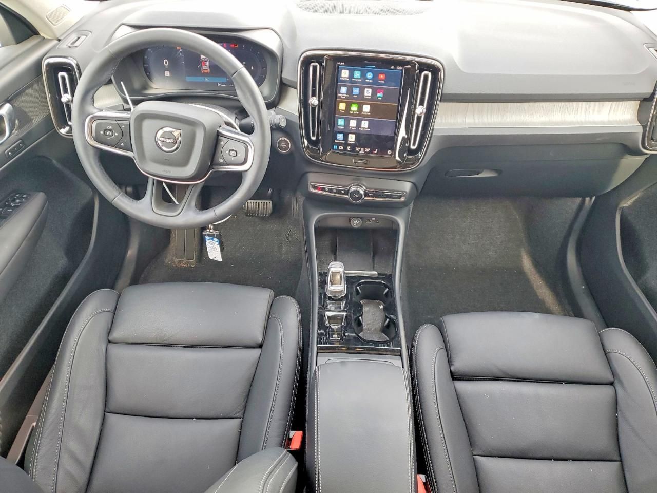 2025 Volvo Xc40 Plus