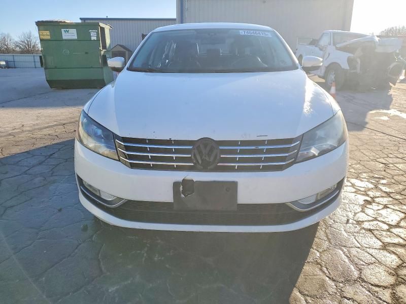 2014 Volkswagen Passat se